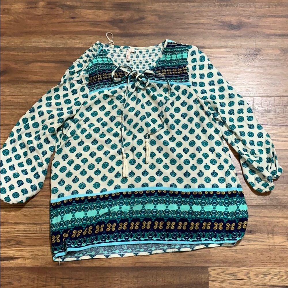Red Camel 3/4 sleeve Dress shirt